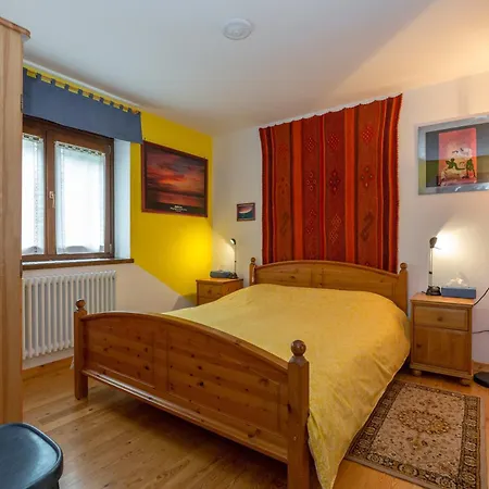 D'hotes Dans Les Alpes 3*